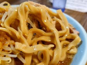 ラーメン豚好 野上町店 小らーめん 200g 菅野製麺所製 平打ち極太麺