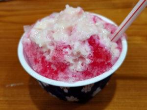 元祖旭川ラーメン道 かき氷 いちご 練乳掛け