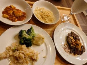 バイキングレストラン 「さくら」 食べたもの・飲んだもの 麻婆豆腐・アラキングパスタ・チャーハン・マッシュポテト・ブロッコリー・国産牛ステーキ・ポールスター