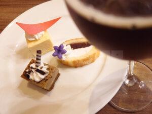 バイキングレストラン 「さくら」 食べたもの・飲んだもの ミルクレープ・生どら焼・きなこシフォンケーキ・オーガニックビール