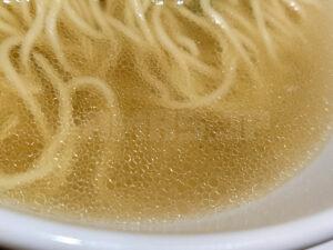 松太郎 新宿小滝橋通り店 塩半ラーメン スープ