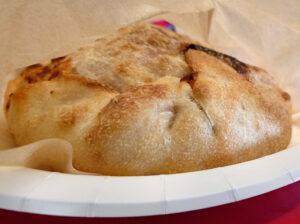 コストコホールセール 多摩境倉庫店 イタリアンソーセージカルツォーネ