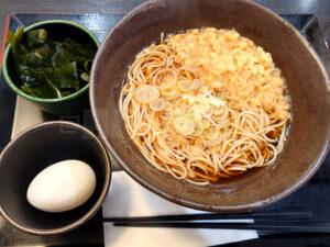 ゆで太郎 朝そば（玉子） わかめ変更