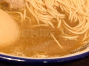 孫鈴舎 味玉朝らーめん スープ