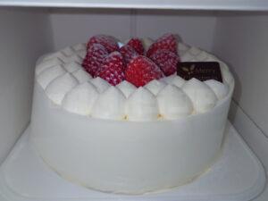 LAWSON(ローソン) 苺のショートケーキ 5号 サイドビュー