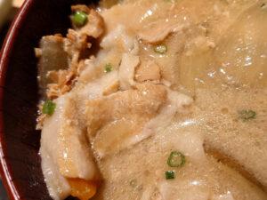 酒としゃけ SALMON'S 浜松町店 紅鮭の塩焼き たっぷり野菜豚汁