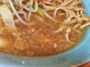 立川マシマシ ロイヤルスープ ラーメン小 ハーフ麺＆ハーフ餅 スープ