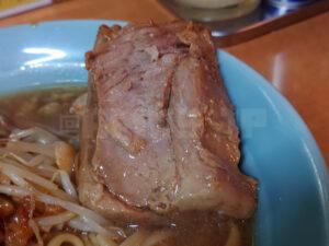 立川マシマシ ロイヤルスープ ラーメン小 ハーフ麺＆ハーフ餅 豚