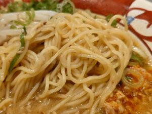 べんてん屋 銀座店 うま味噌ラーメン ちぢれ気味細麺