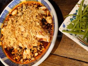 ニュー新橋ビル 焼き小籠包マニア よだれ鶏