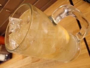 汐留シティセンタービル 立呑みとんかつ まるや 汐留店 晩酌セット メガ角ハイボール