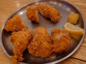 汐留シティセンタービル 立呑みとんかつ まるや 汐留店 チキンかつ