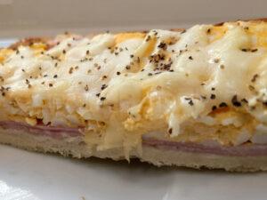 京王リトナード高尾 ベーカリー&カフェ ルパ 高尾店 モーニングセット 厚切りハムエッグトースト サイドビュー