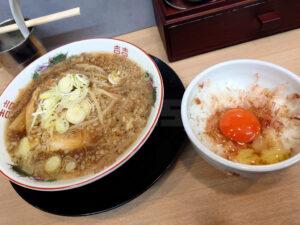 北ノ醤油 チーホー 北ノ醤油ラーメン・十六代真っ赤卵使用 卵かけご飯