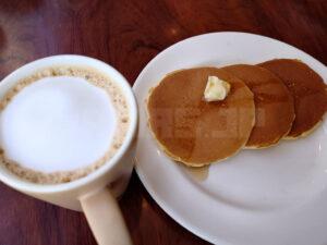 ロイヤルホスト 八丁堀店 ドリンク＆パンケーキ